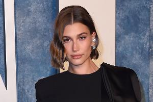 Nach Geburt des Babys: Hailey Bieber meldet sich auf Instagram zurück