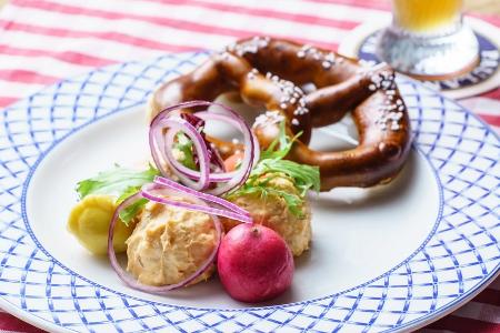 Vorfreude auf die Wiesn: Die besten Oktoberfest-Klassiker für zu Hause Vorfreude auf die Wiesn: Die besten Oktoberfest-Klassiker für zu Hause