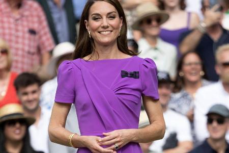 Prinzessin Kate erstmals nach Ende ihrer Chemotherapie gesichtet Prinzessin Kate erstmals nach Ende ihrer Chemotherapie gesichtet
