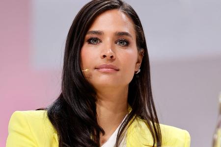 Podcast-Geständnis: Amira Aly war bei einer Schamanin Podcast-Geständnis: Amira Aly war bei einer Schamanin