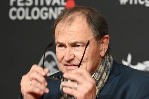 Lienen kritisiert Fußball-Stars: "Das stößt mich ab"
