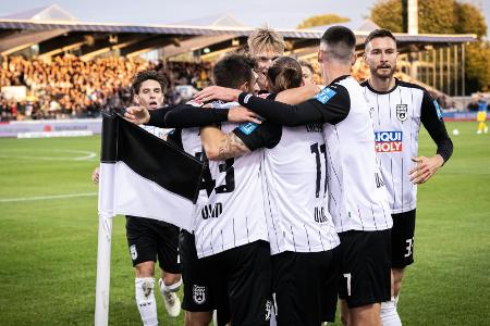 Zweiter Sieg in Folge: Ulm feiert auch gegen Braunschweig Zweiter Sieg in Folge: Ulm feiert auch gegen Braunschweig