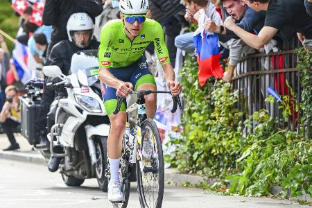 Rad-WM: Pogacar gewinnt Straßenrennen nach 51-km-Solo Rad-WM: Pogacar gewinnt Straßenrennen nach 51-km-Solo