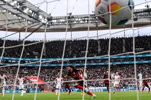 Tore satt: Bundesliga auf dem Weg zum Rekord