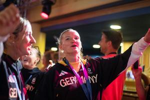 Kapitänin Popp tritt aus dem Nationalteam zurück