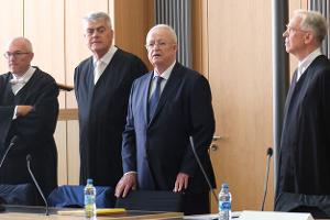 Prozess vorerst geplatzt