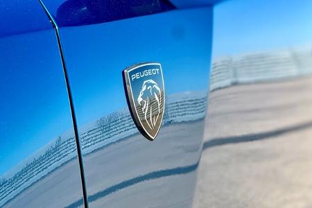 5/2022, Peugeot 408