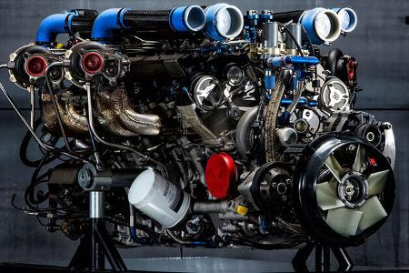 Motor Bugatti EB110 V12