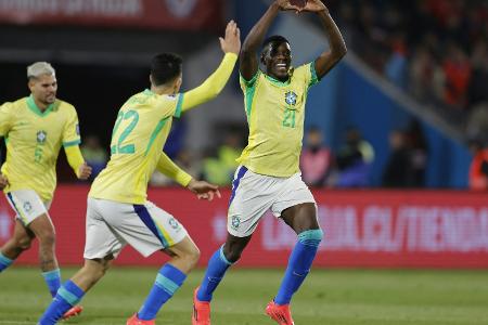 Brasilien atmet nach Sieg in Chile auf - Argentinien Remis Brasilien atmet nach Sieg in Chile auf - Argentinien Remis