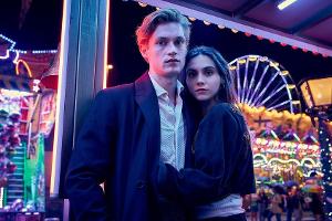 "Love Sucks": Was kann die deutsche Vampirserie von ZDFneo?