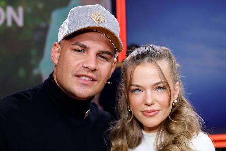 Erneuter Polizeieinsatz bei Pietro Lombardi und Laura Maria Rypa Erneuter Polizeieinsatz bei Pietro Lombardi und Laura Maria Rypa