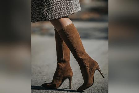 Trendmaterial Suede: Veloursleder übernimmt im Herbst die Modewelt Trendmaterial Suede: Veloursleder übernimmt im Herbst die Modewelt
