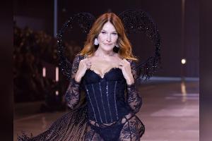 Victoria's Secret Show: Carla Bruni überzeugt als Laufstegengel