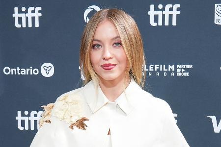 Für Rolle als Boxerin: Sydney Sweeney zeigt eindrucksvollen Bizeps Für Rolle als Boxerin: Sydney Sweeney zeigt eindrucksvollen Bizeps
