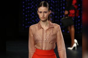 Naked Tops: Den Trend alltagstauglich kombinieren