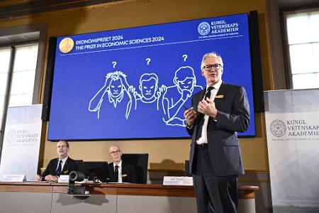 Simon Johnson ist einer von drei Preisträgern, die sich in diesem Jahr über den Wirtschaftsnobelpreis freuen dürfen. 
