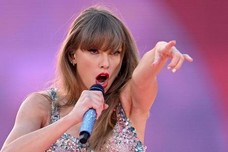 Taylor Swift: Diese Stars feiern mit ihr in Florida Taylor Swift: Diese Stars feiern mit ihr in Florida