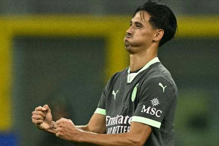 Champions League: AC Mailand feiert den ersten Sieg Champions League: AC Mailand feiert den ersten Sieg