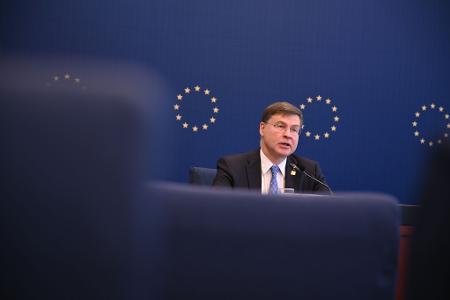 Die EU-Kommission kann die Zölle einführen, doch versucht noch in Verhandlungen eine Lösung zu finden. (Archivbild) Die EU-Kommission kann die Zölle einführen, doch versucht noch in Verhandlungen eine Lösung zu finden. (Archivbild)