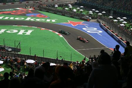 Training in Mexiko: Sainz vorn, Verstappen mit Problemen