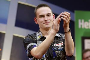 Darts-EM: Pietreczko schlägt auch Littler-Bezwinger Gilding