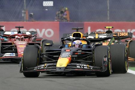 Sainz siegt in Mexiko - Monsterstrafe für Verstappen Sainz siegt in Mexiko - Monsterstrafe für Verstappen