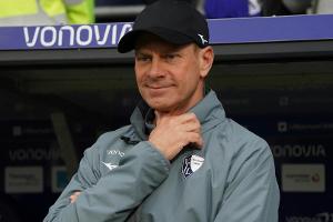 Feldhoff trotz Klatsche mit "Kompliment" an Bochum