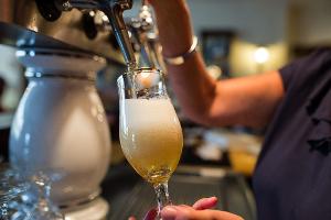Gastgewerbe mit geringeren Umsätzen im August