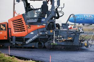 Flughafen Frankfurt testet Asphalt aus Cashew-Schalen