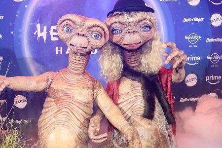 Halloween-Kostüm: Heidi Klum begeistert als Außerirdischer E.T. Halloween-Kostüm: Heidi Klum begeistert als Außerirdischer E.T.