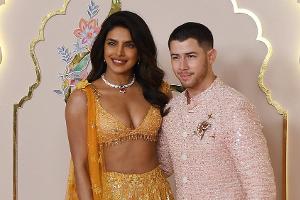 Priyanka Chopra und Nick Jonas feiern "Diwaloween" mit Tochter Malti