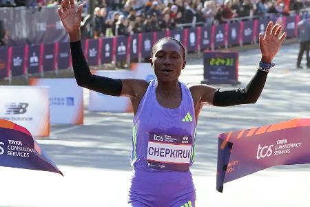 Marathon: Chepkirui und Nageeye gewinnen in New York Marathon: Chepkirui und Nageeye gewinnen in New York