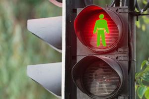 Fußgänger sollen bei Rot gehen dürfen