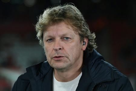 Schalke: Mulder übernimmt den Posten des Sportdirektors Schalke: Mulder übernimmt den Posten des Sportdirektors