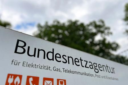 Ein Schild mit der Aufschrift 