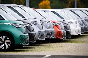 Zahl der neuen Elektroautos erneut gesunken