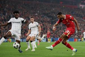Alonso-Rückkehr missglückt: Bayer verliert in Liverpool