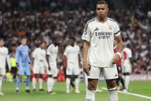 Real in der Krise? "Jeder unter seinem Niveau"