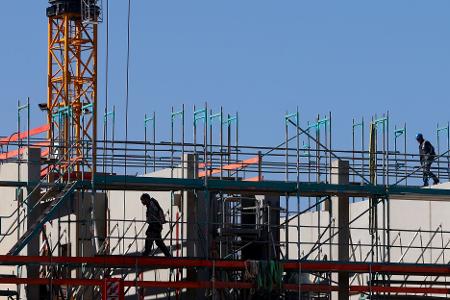 Die Standards für Statik und Brandschutz blieben bei der geplanten Reform, über die der Bundestag noch entscheiden muss, unangetastet. (Symbolbild) Die Standards für Statik und Brandschutz blieben bei der geplanten Reform, über die der Bundestag noch entscheiden muss, unangetastet. (Symbolbild)