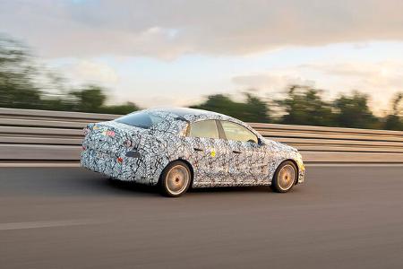 Mercedes CLA Prototyp, Reichweitenrekord