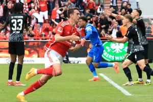 Svensson: Freiburg unter Schuster "dynamischer" als zuvor