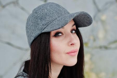 Baseball-Caps: Der überraschende Fashion-Trend im Herbst Baseball-Caps: Der überraschende Fashion-Trend im Herbst