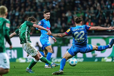 Heimfluch gebrochen: Werder holt späten Sieg gegen Kiel Heimfluch gebrochen: Werder holt späten Sieg gegen Kiel