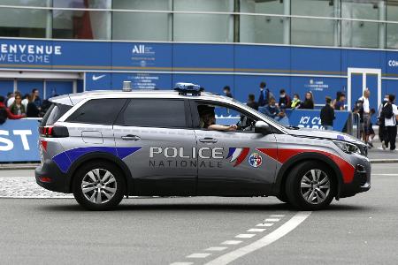 Paris erhöht Polizeiaufgebot vor Spiel gegen Israel Paris erhöht Polizeiaufgebot vor Spiel gegen Israel