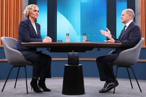 Bundeskanzler Olaf Scholz beschert Caren Miosga Rekord-Quote