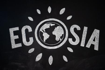 Zusammen mit der Suchmaschine Qwant aus Frankreich will das Berliner Start-up Ecosia einen Suchmaschinennindex aufbauen, der ohne Google und Bing auskommt. Zusammen mit der Suchmaschine Qwant aus Frankreich will das Berliner Start-up Ecosia einen Suchmaschinennindex aufbauen, der ohne Google und Bing auskommt.