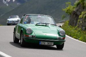 Porsche-Team gewinnt Oldtimer-Rallye