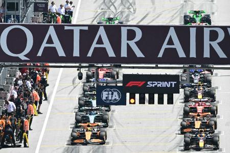 Jubiläums-Saison: Formel-1-Teams enthüllen erstmals gemeinsam Jubiläums-Saison: Formel-1-Teams enthüllen erstmals gemeinsam