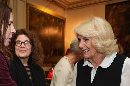 Königin Camilla spricht über ihre Genesung Königin Camilla spricht über ihre Genesung