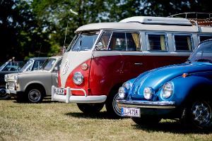 Oldtimer-Markt stagniert: "Leute halten ihr Geld zusammen"